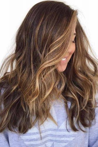 Most Delectable Caramel Highlights Hair Wavy #brunette #highlights #wavyhair #longhair