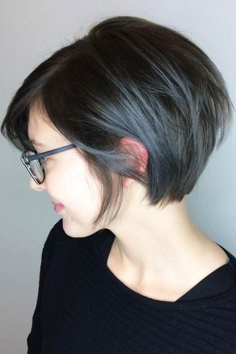 Pastel Blue Highlights #shortombrehair #highlights #shorthair #bobhaircut #greyhair