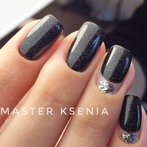 Pretty Black Nail Designs for Any Occasion picture 2