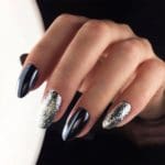pretty-black-nail-designs-for-any-occasion-picture