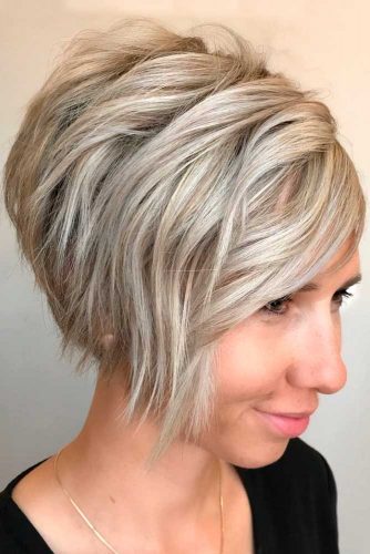 Short Blonde Inverted Bob #blondehair #prettyhairstyle