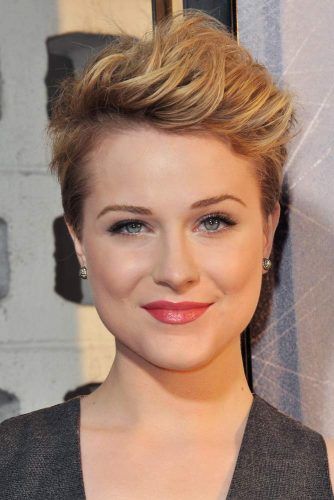 Short Dramatic Pixie #pixiecut #haircuts #shortpixie