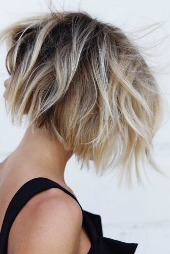 Short Messy Bob Hairstyle #shorthaircuts #shorthairstyles #shortbob #messybob