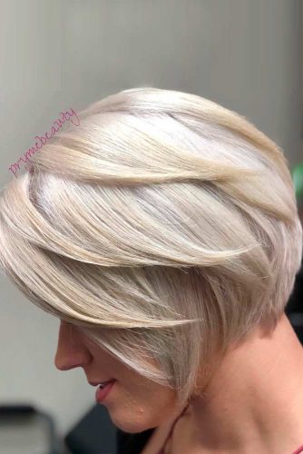 Simple Chin-length Bob #simplehaircits #bobhaircuts #blondehair