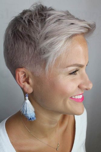 Simple Stylish Cut For Busy Women #shorthaircuts#shorthairstyles #longbang