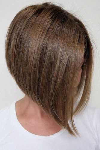 Sleek Brown Short A-Line Bob #bobhaircut #invertedbob #shortbob #straighthair