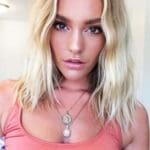 socialite-blonde-blonde-bob