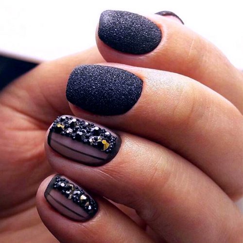 Sparkly Black Glitter Nails picture 4