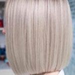 straight-medium-length-hairstyles-picture2