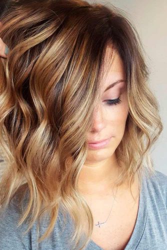 Stylish Medium Layered Hairstyles picture 2