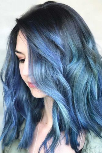Trendy Beach Waves Hairstyles picture 3