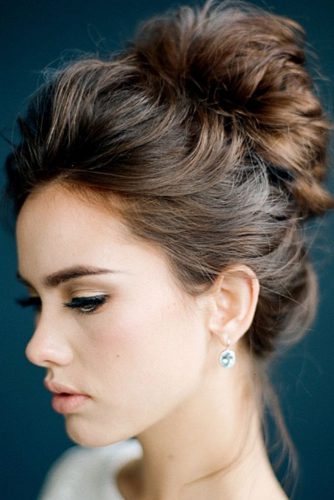 Try These Updos to Look Pretty picture 1