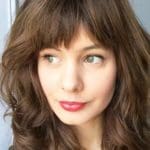 voluminous-medium-layered-hairstyles-with-bangs-m