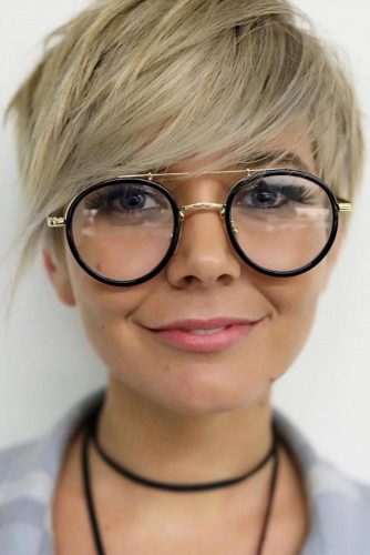 Volumizing Short Layered Pixie With Long Bangs #pixiecut #haircuts #shortpixie #blondehair