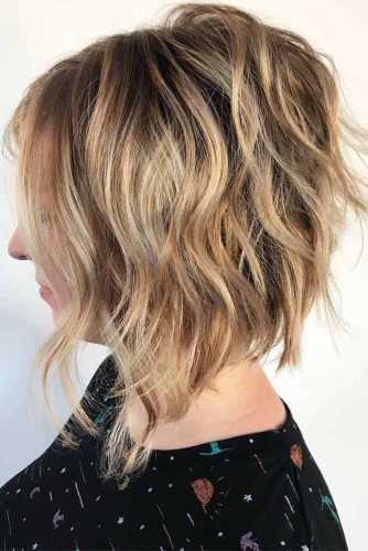 Wavy Angled Bob Haircut #angledbob #wavybob