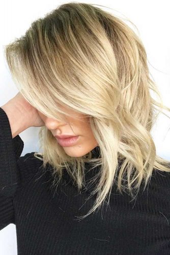 Wavy Ashy Blonde #blondehair #layeredhair #bob