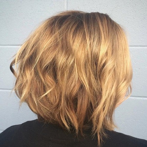 Wavy Blonde Bob Hairstyle