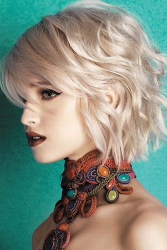 Wavy Bob Hairstyles Blonde Color