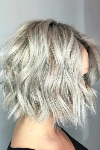 Wavy Bob Hairstyles Silver Color  #shorthair #shorthairstyles #bobhaircut #bobhairstyles #silverhair