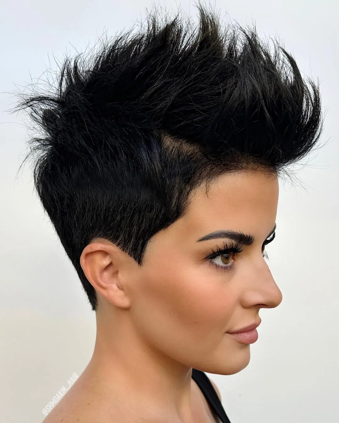 pixie-styled-with-high-textured-spikes
