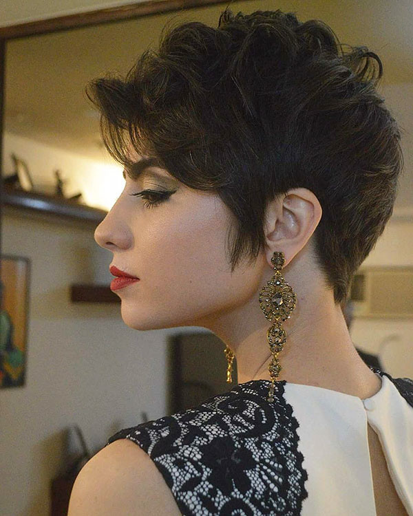 54-pixie-cuts-for-thick-hair New Pixie Haircut Ideas in 2019 