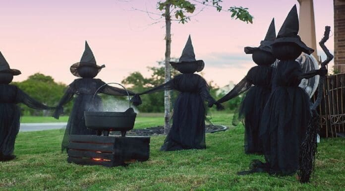 Make-Your-Own-Outdoor-Witches
