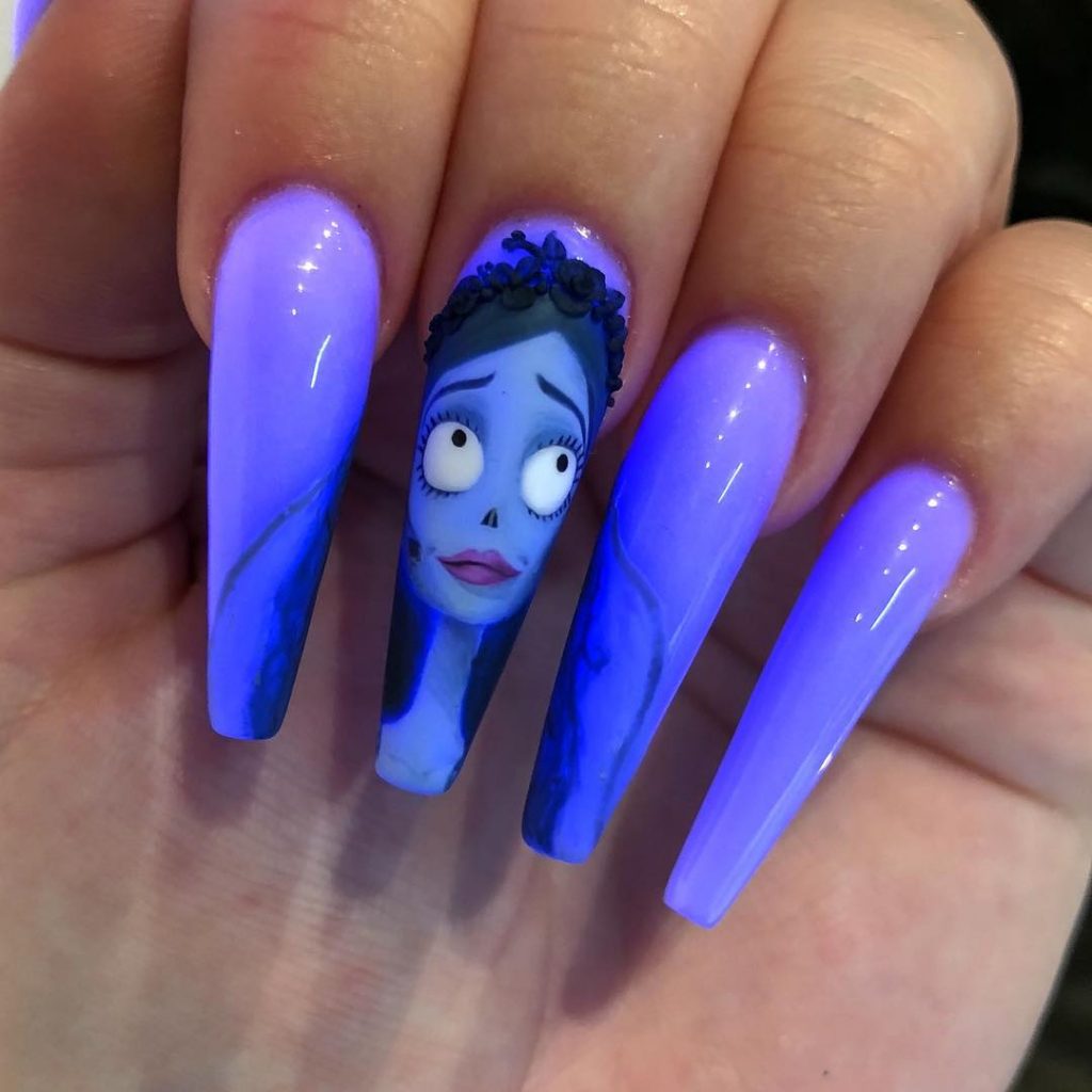 Amazing Glowing Corpse Bride Halloween Nails