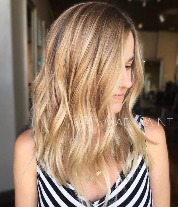 Caramel Blonde Wavy Hairstyle