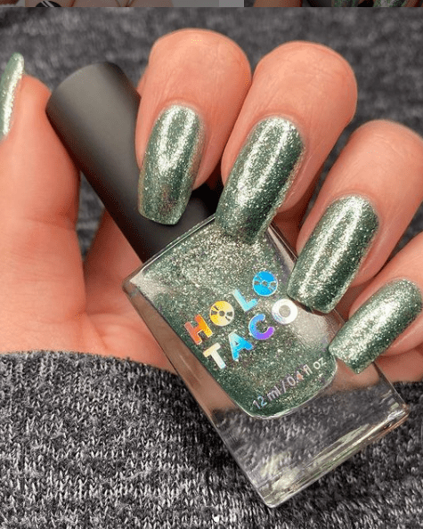 shimmer green winter nail colors