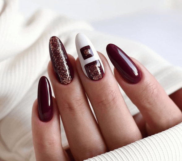 warm red christmas nail designs