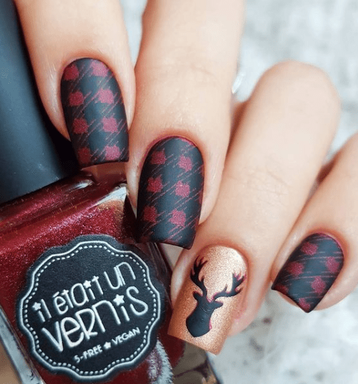 winter nail art ideas gold