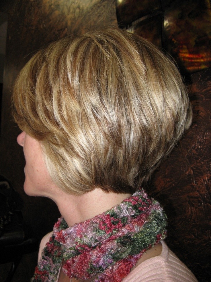 Stacked Layered Bob: Short Haricuts for Women Over 40 - 50