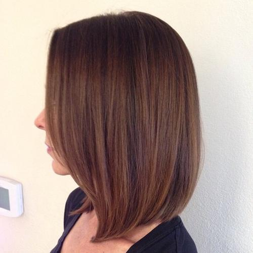 29 Best Blunt Bob Hairstyles For Women 2024