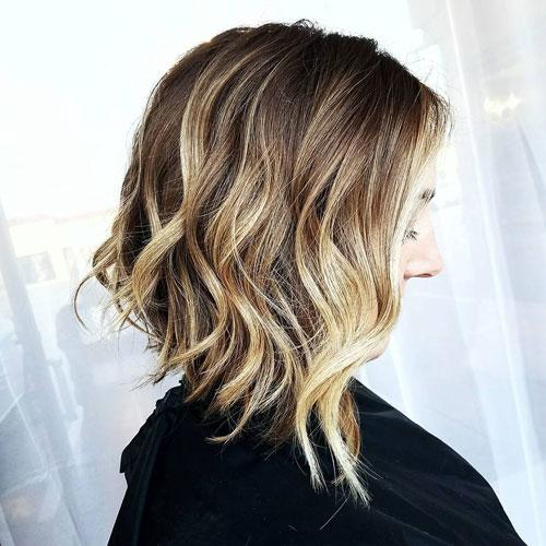 Long Inverted Bob with Layers