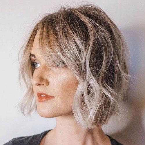 Short Layered Bob with Layers