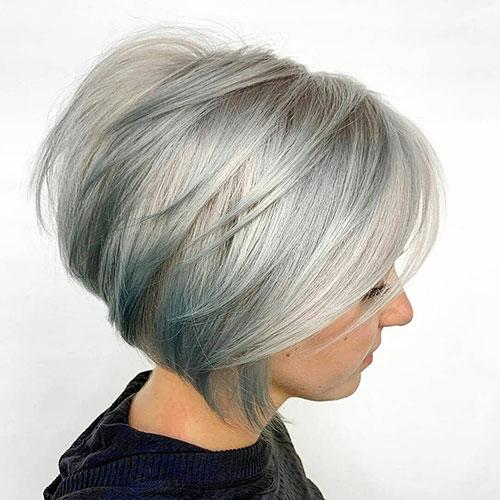 Short Layered Bob