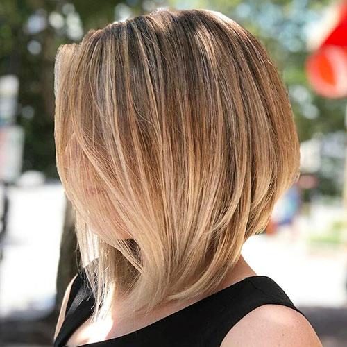 Shoulder-Length Inverted Bob