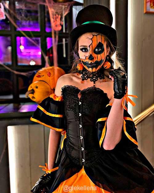 Glam pumpkin makeup with pumpkin costume for Halloween 2021