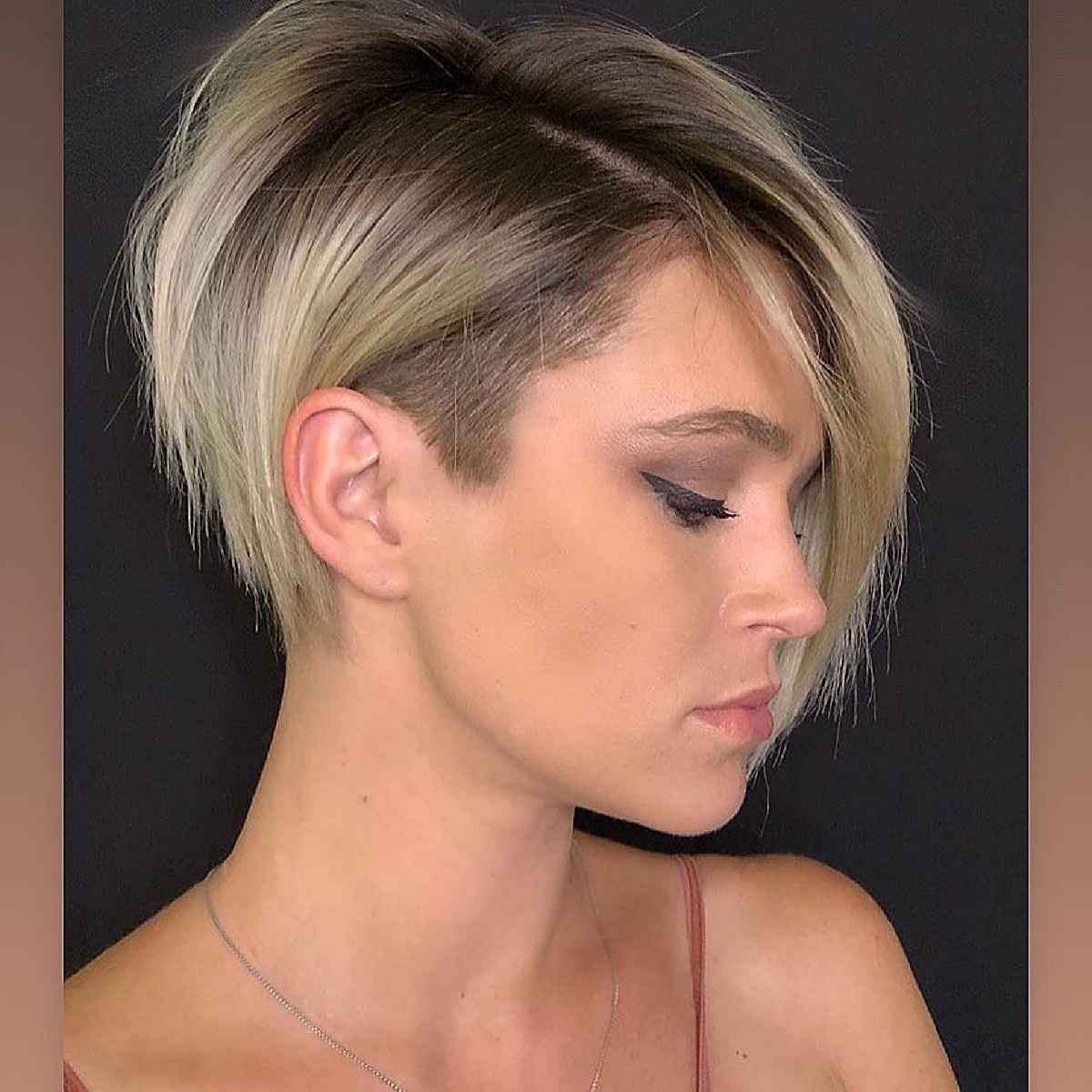 Ear-Length Layered Bob with an Undercut