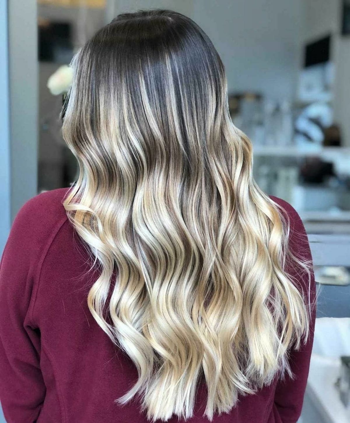 Gradient blonde for brunettes