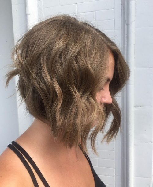 Short Wavy Bob That's Stacked