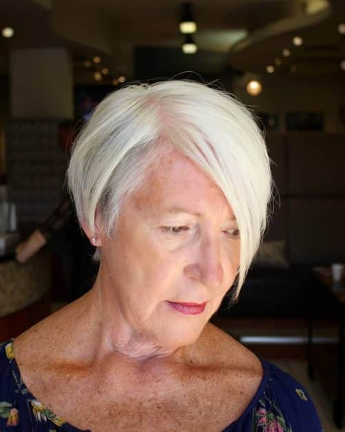 30 Stunning Short Hair with Bangs Hairstyle Ideas