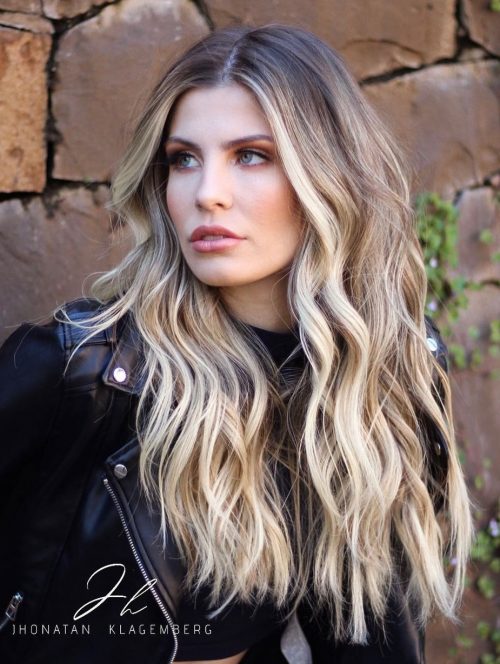 39 Inspirational Blonde Highlights Ideas for Effortlessly Chic Looks