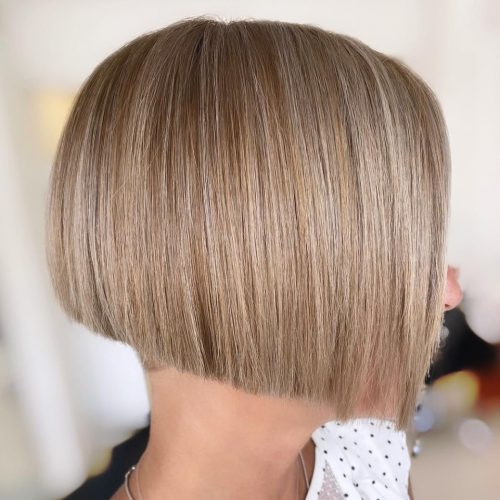 32 Modern Short Haircuts For Thick Hair