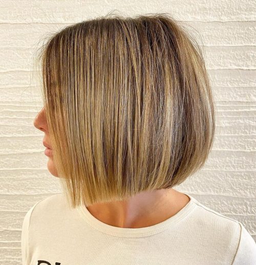 40 Best Short Blunt Hair Ideas For Woman 2024