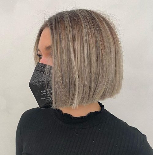 40 Best Short Blunt Hair Ideas For Woman 2025