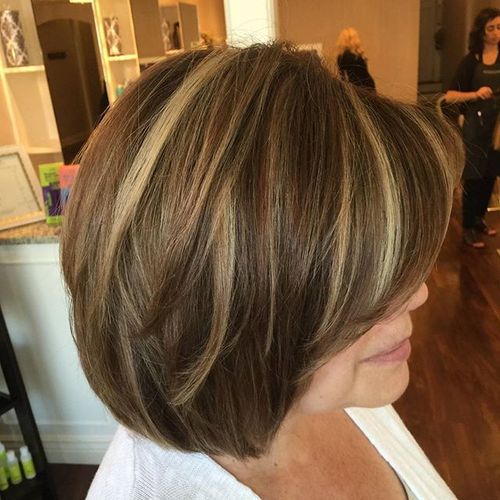 37 Versatile Medium-Length Haircuts with Bangs