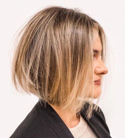 40 Best Short Blunt Hair Ideas For Woman 2025