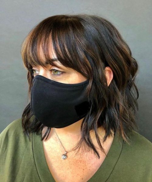 37 Versatile Medium-Length Haircuts with Bangs
