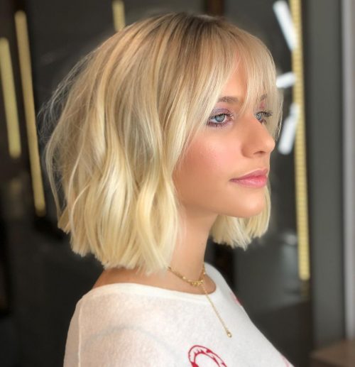 40 Best Short Blunt Hair Ideas For Woman 2024